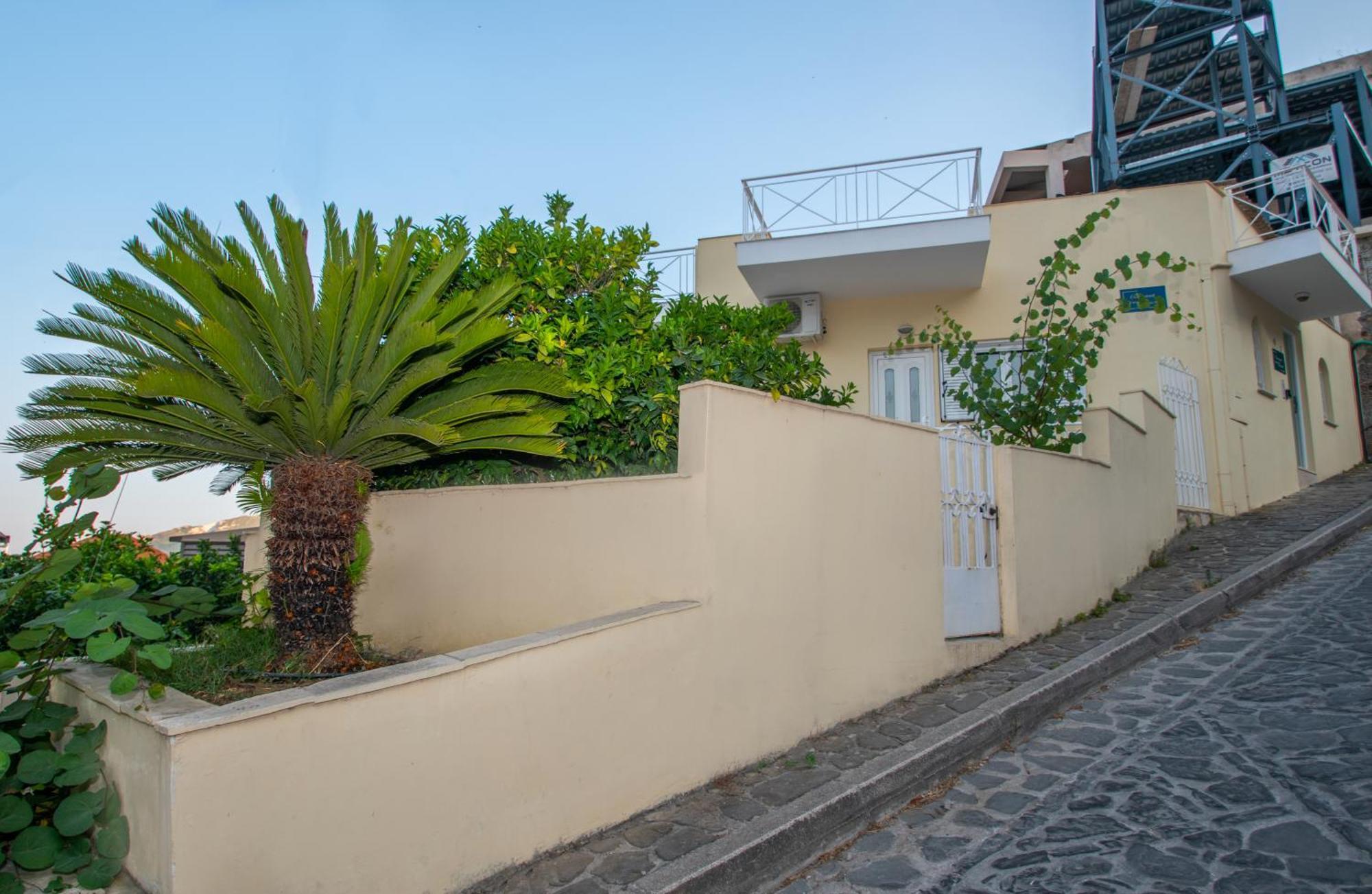 Apartamento Coconut Tree House With Port View Zakynthos Exterior foto